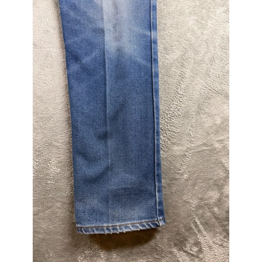 Levis lot pairs